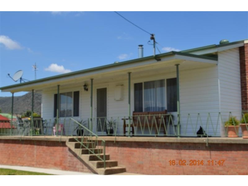 45 Gundagai Street, Adelong NSW 2729