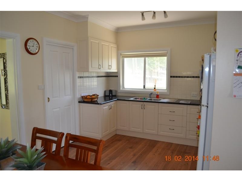 45 Gundagai Street, Adelong NSW 2729