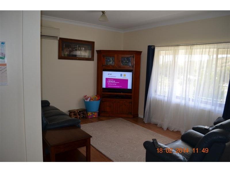 45 Gundagai Street, Adelong NSW 2729