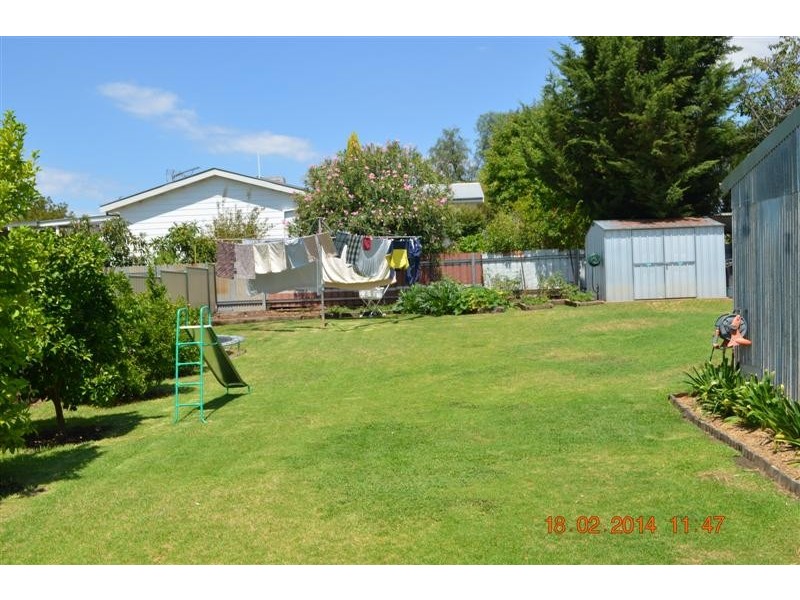 45 Gundagai Street, Adelong NSW 2729