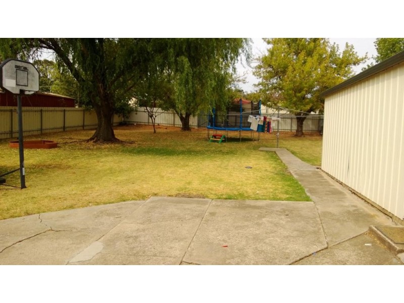 77 Lockhart Street, Adelong NSW 2729