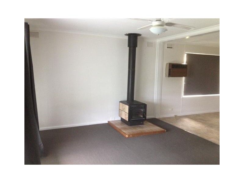 77 Lockhart Street, Adelong NSW 2729