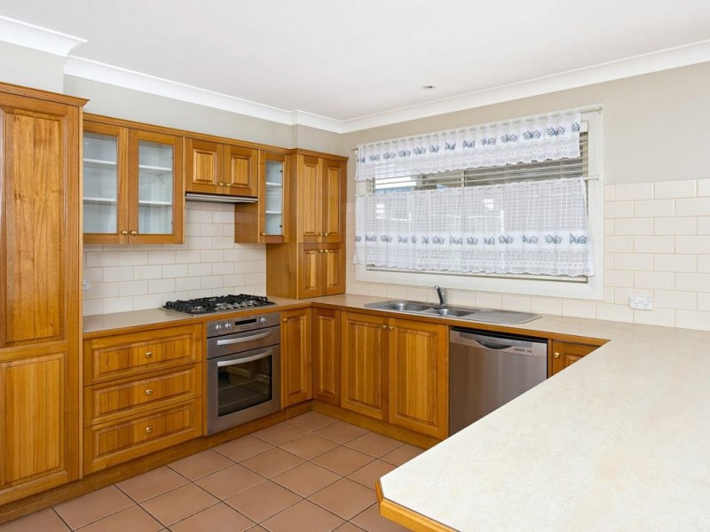 15 Fitzroy Street, Tumut NSW 2720