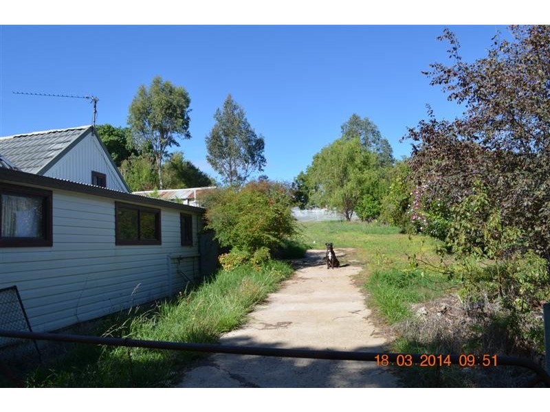 37 Tumut Street, Adelong NSW 2729