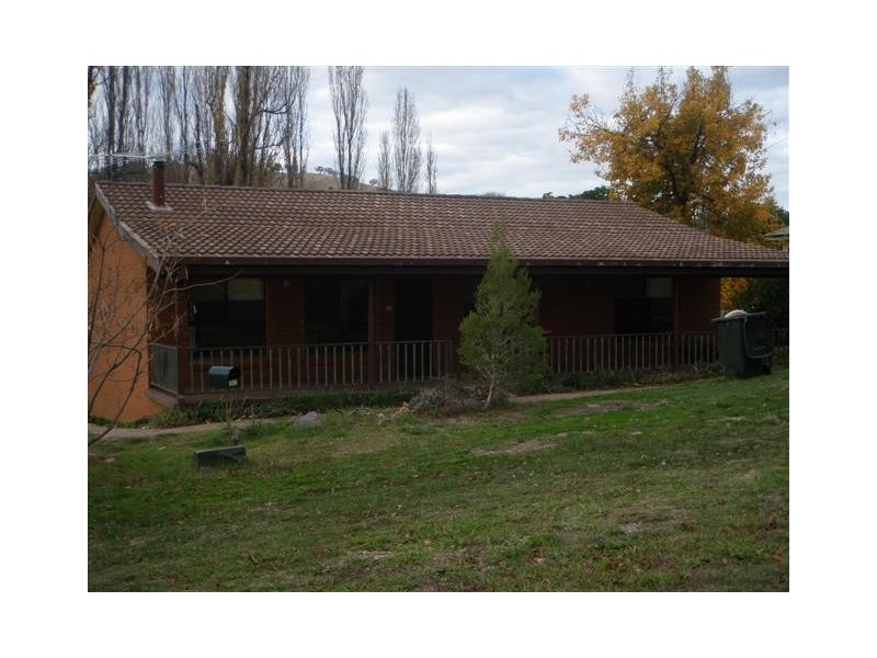 30 Tumut Street, Adelong NSW 2729