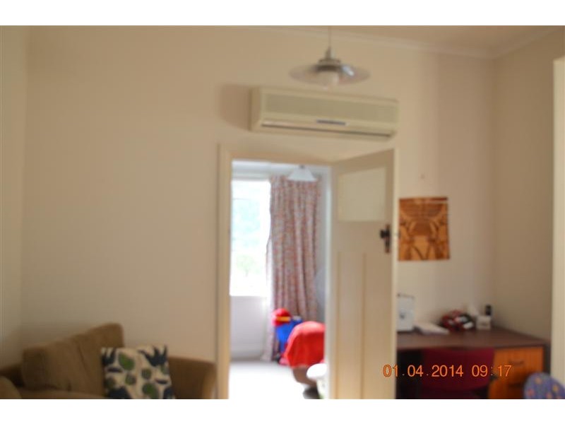 48 Carey Street, Tumut NSW 2720