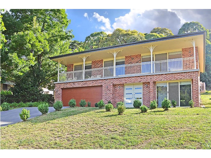 10 Eurabbie Street, Batlow NSW 2730