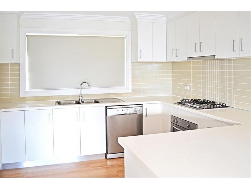 10 Eurabbie Street, Batlow NSW 2730