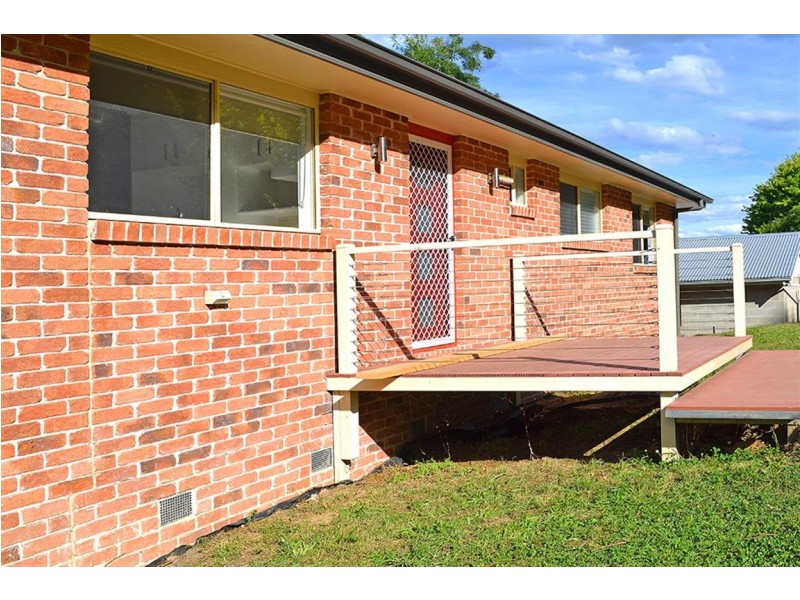 10 Eurabbie Street, Batlow NSW 2730