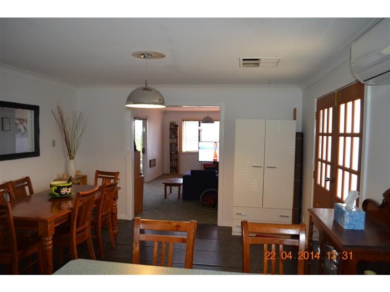 39 Clarke Street, Tumut NSW 2720