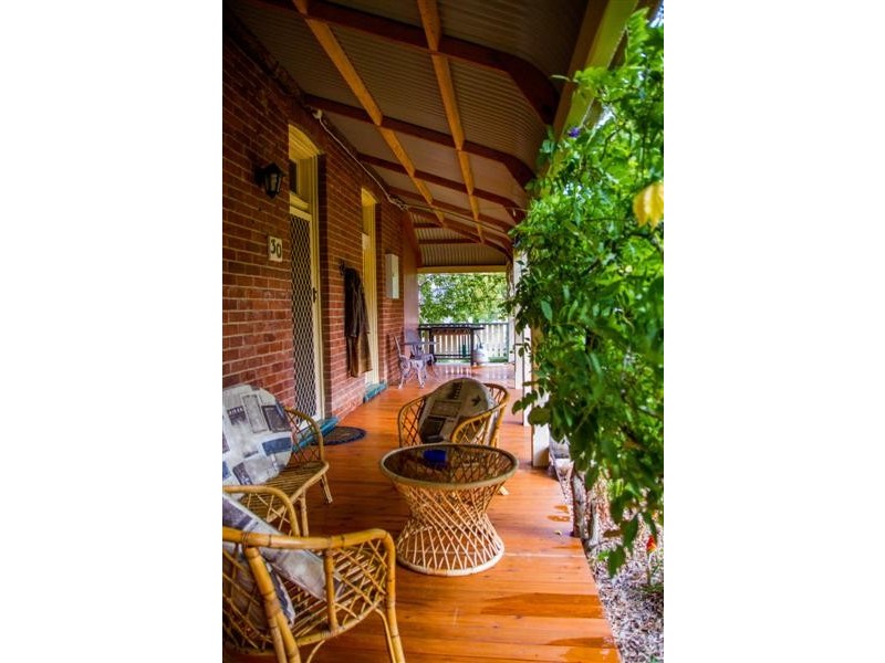 30 Fitzroy Street, Tumut NSW 2720