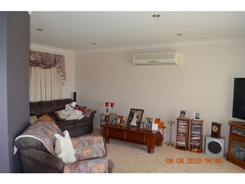 25 Harris Street, Tumut NSW 2720