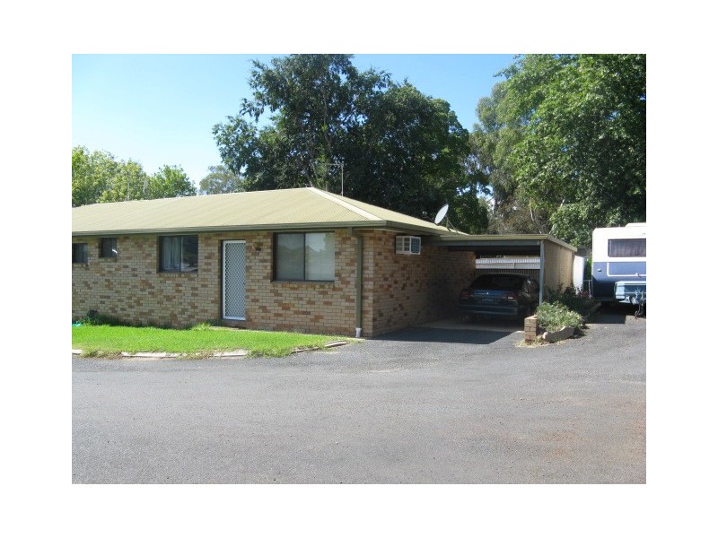 49 Blowering Road, Tumut NSW 2720