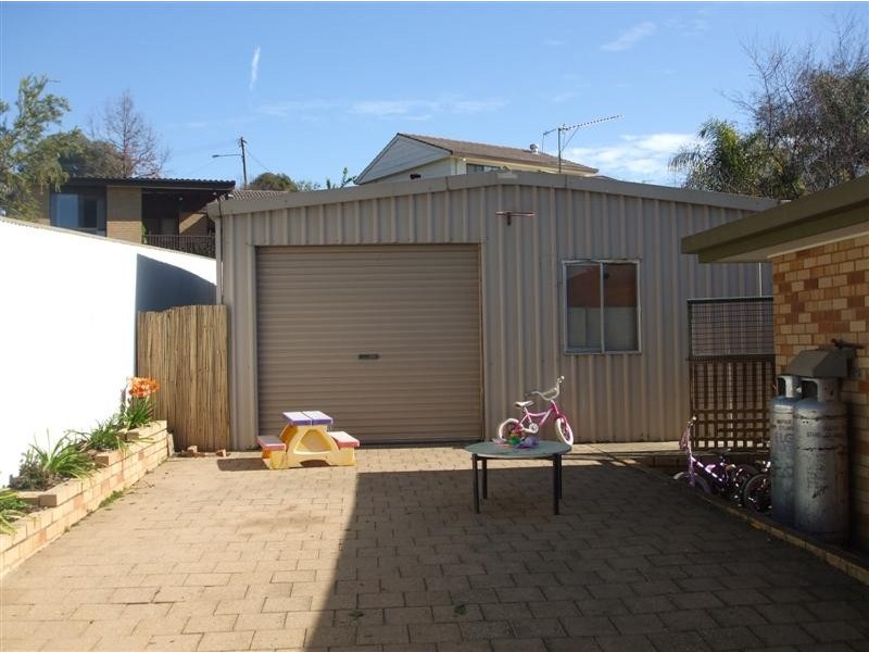 49 Blowering Road, Tumut NSW 2720