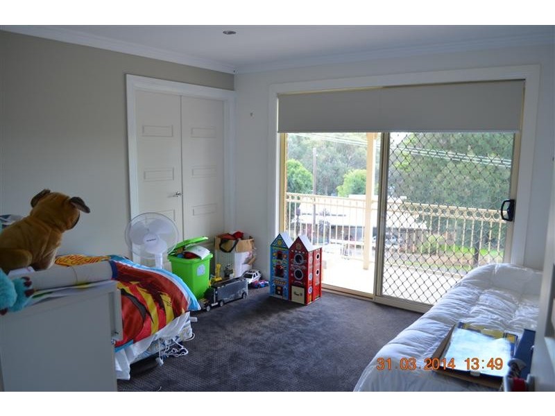 10 Eurabbie Street, Batlow NSW 2730