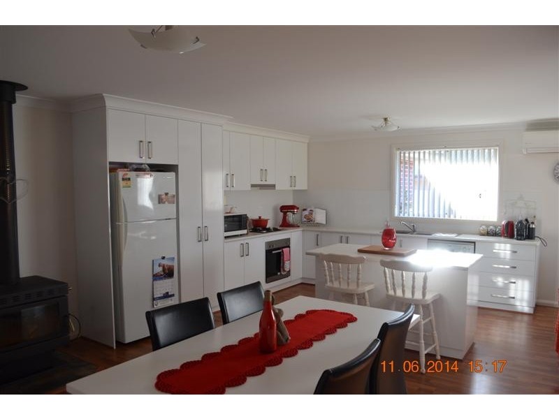 138 Russell Street, Tumut NSW 2720