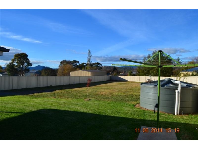 138 Russell Street, Tumut NSW 2720