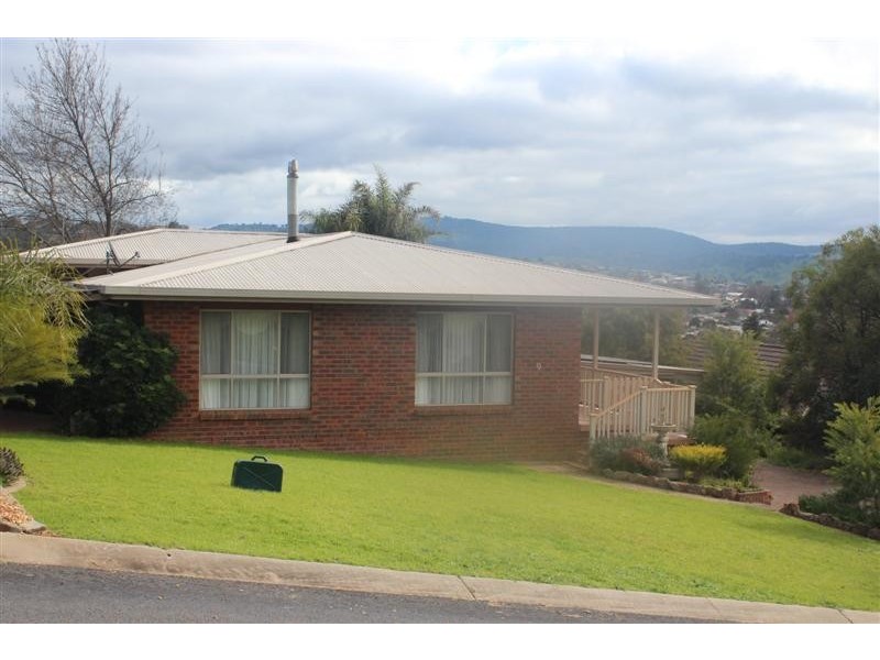 9 The Pavilion, Tumut NSW 2720
