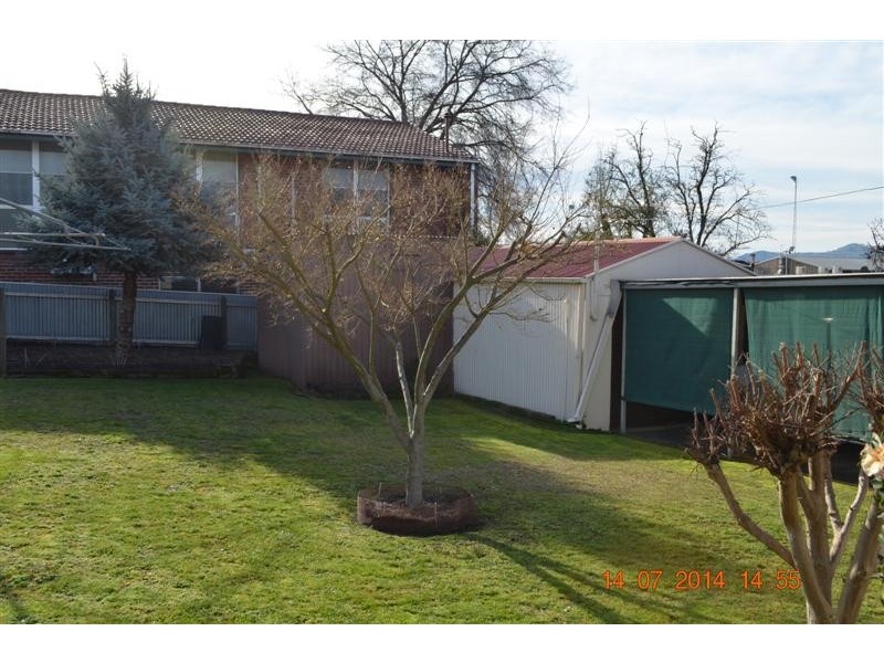 39 Richmond Street, Tumut NSW 2720