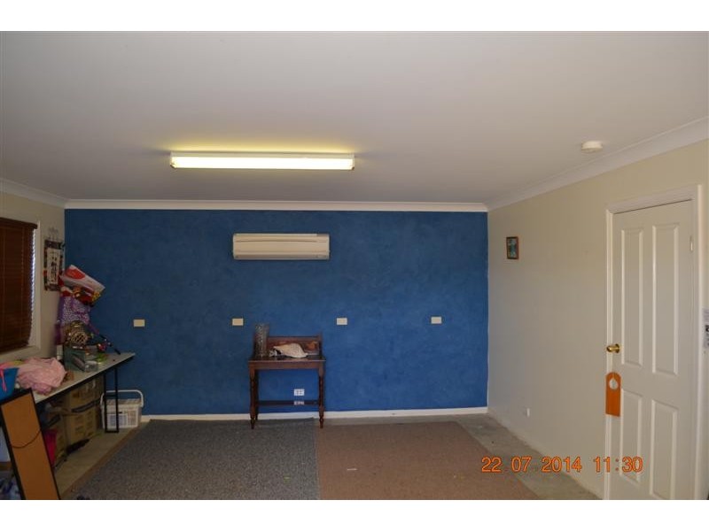 6 Harris Street, Tumut NSW 2720