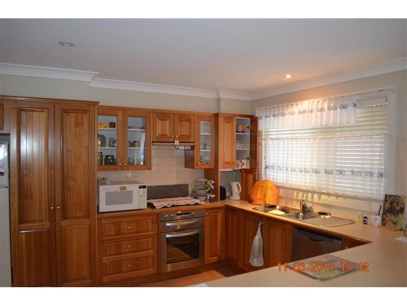 15 Fitzroy Street, Tumut NSW 2720