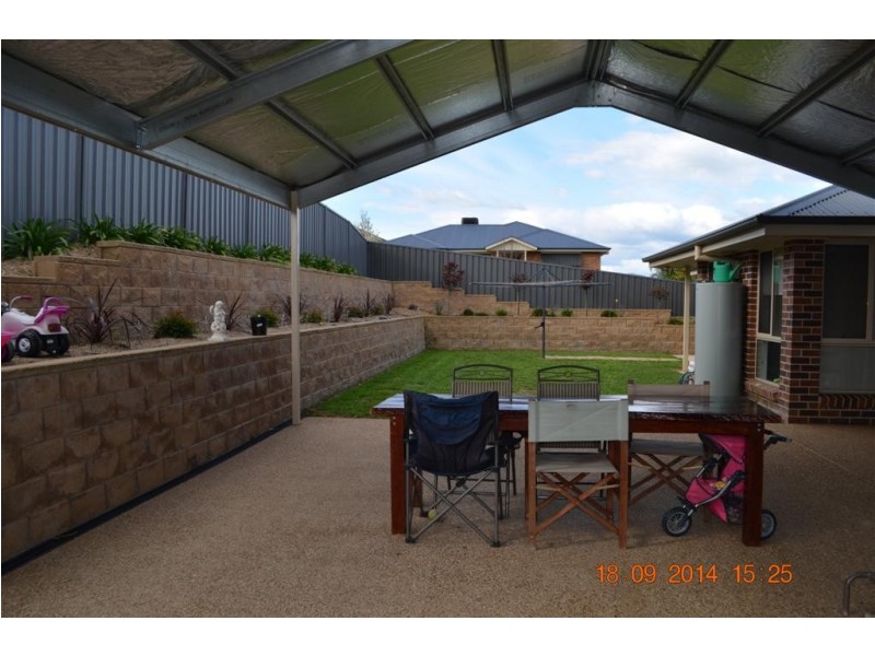 3 Lockeridge Dr, Tumut NSW 2720