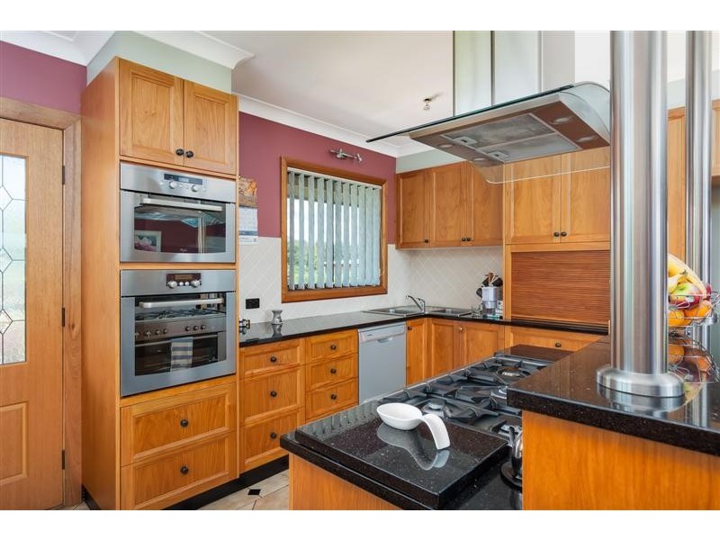 7 Clarence Street, Tumut NSW 2720