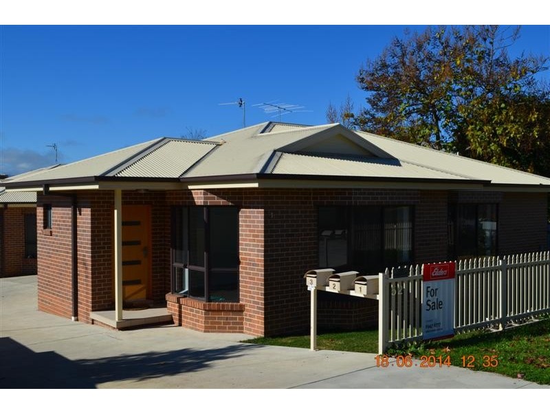 1/52 Simpson Street, Tumut NSW 2720