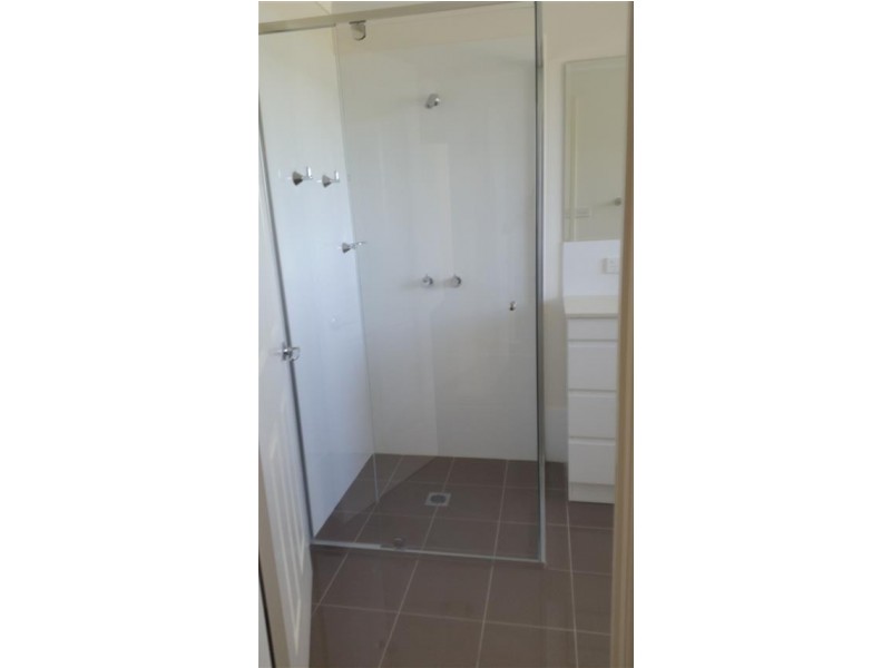 16 Eberlin Place, Tumut NSW 2720