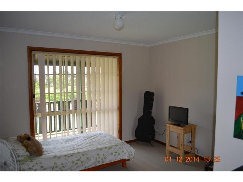 37 Booral Avenue, Tumut NSW 2720