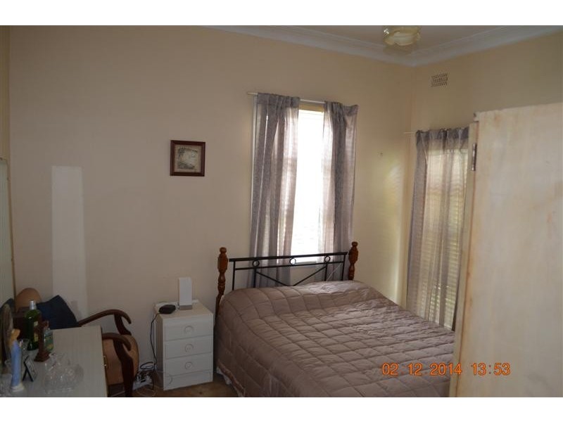 15 Clarke Street, Tumut NSW 2720