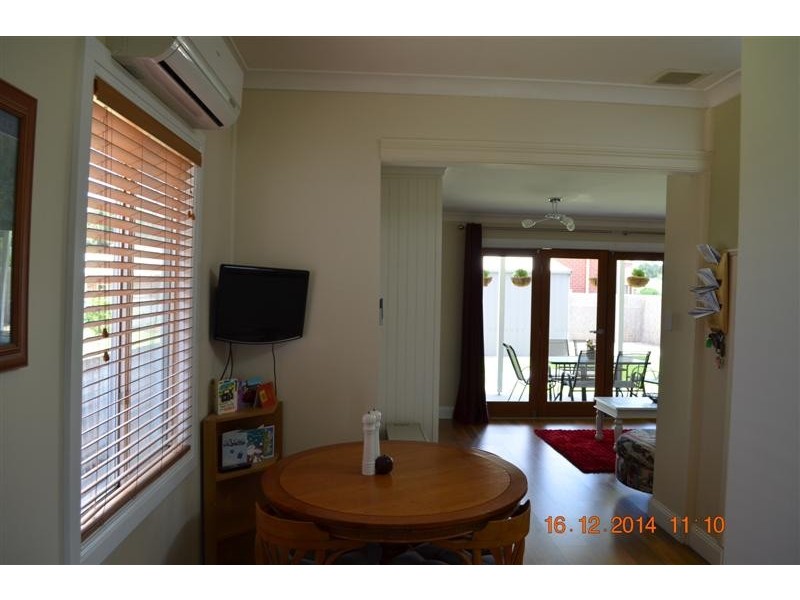 25 Merivale Street, Tumut NSW 2720