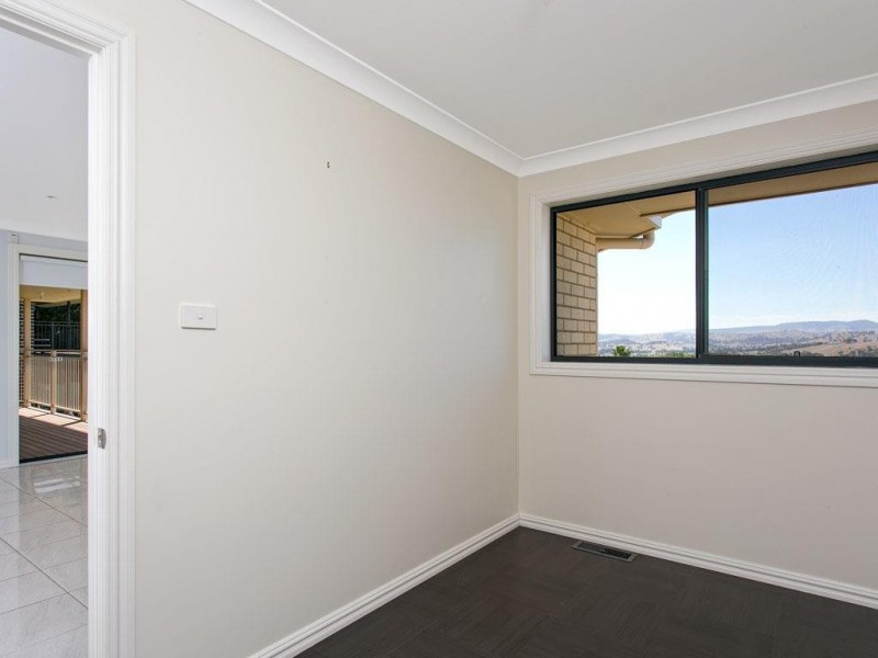 4 Burbury Mews, Tumut NSW 2720