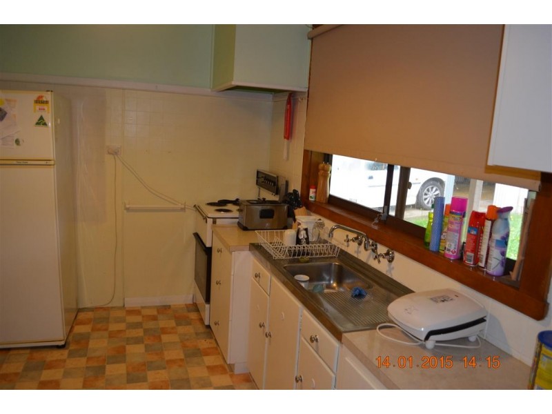 8 Pioneer Street, Batlow NSW 2730