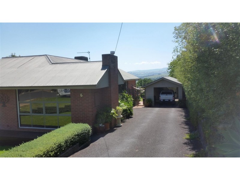 6 Highland Avenue, Tumut NSW 2720
