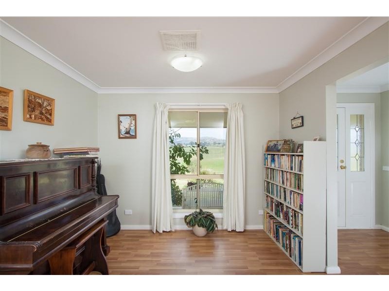 3/13 Grevillea Place, Tumut NSW 2720