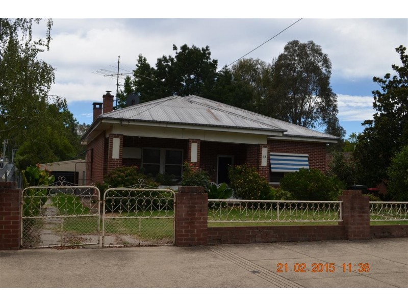 64 Tumut Street, Adelong NSW 2729