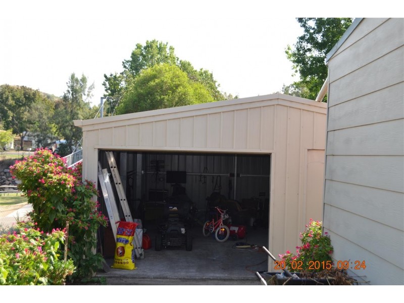 64 Tumut Street, Adelong NSW 2729