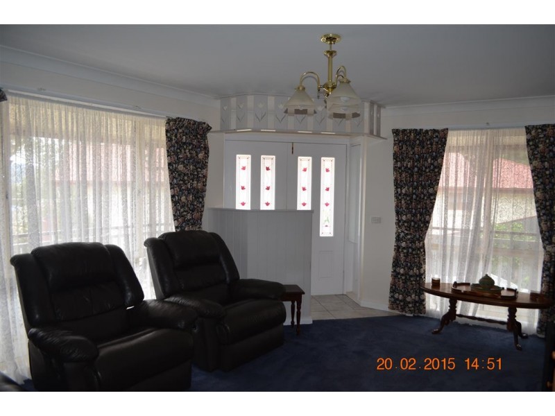 24 Jillabenan Close, Tumut NSW 2720