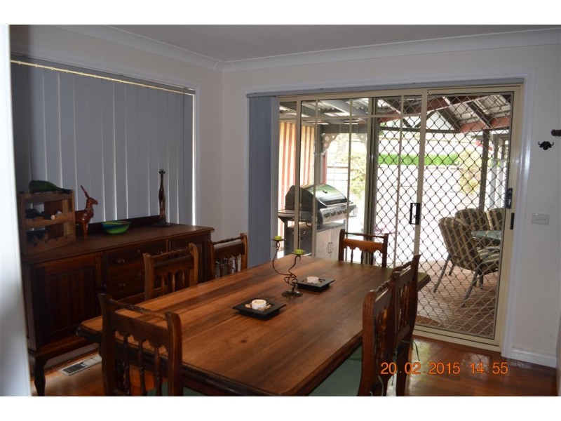 24 Jillabenan Close, Tumut NSW 2720