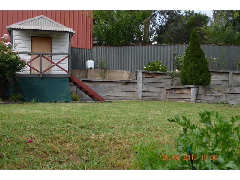 24 Jillabenan Close, Tumut NSW 2720