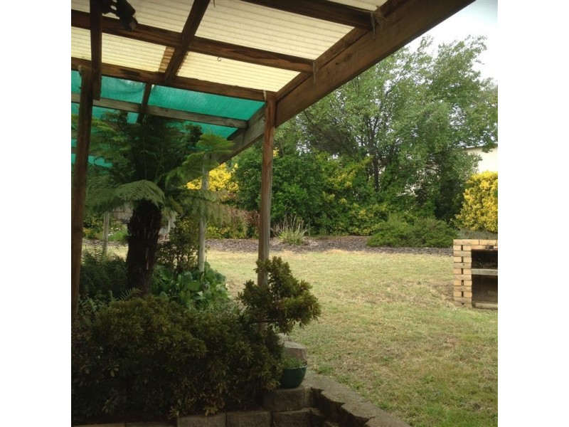 96 Herbert Street, Tumut NSW 2720