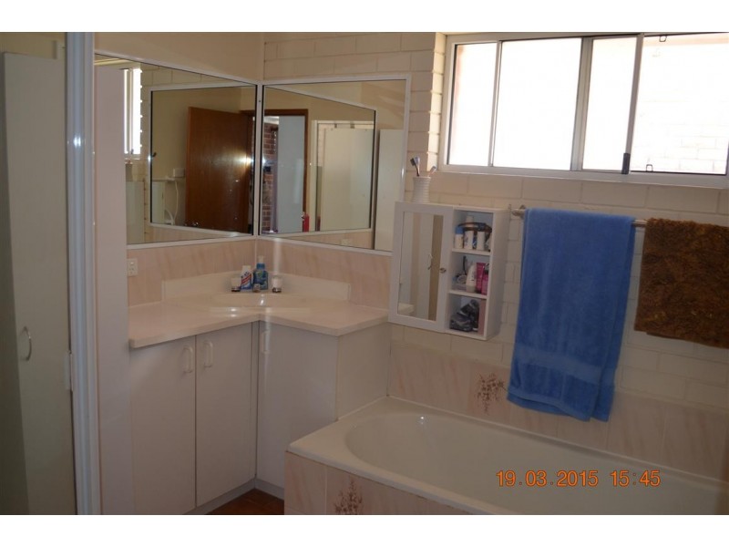 72 Clarke Street, Tumut NSW 2720