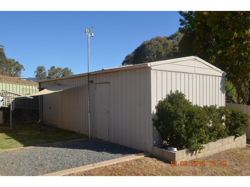 72 Clarke Street, Tumut NSW 2720