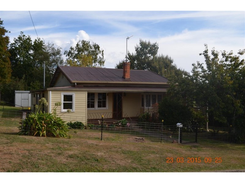 18 Ash Street, Batlow NSW 2730