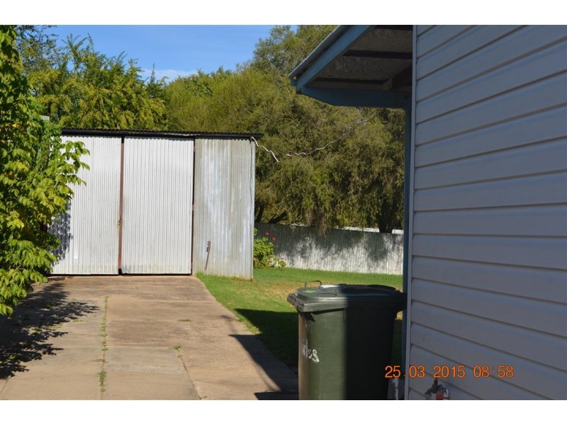 1 Charles Street, Tumut NSW 2720