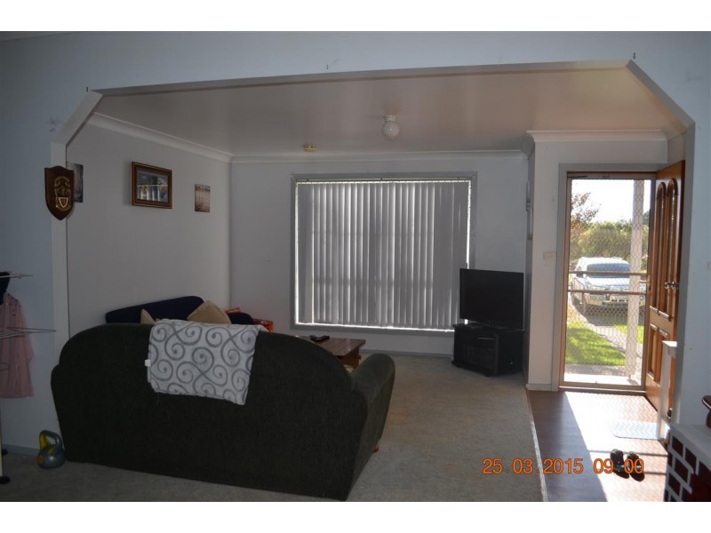 1 Charles Street, Tumut NSW 2720