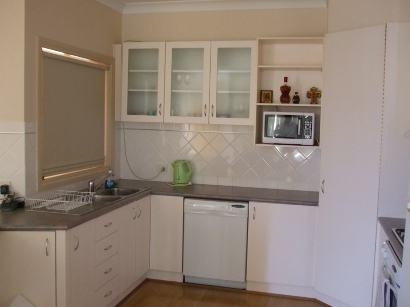 17 Harris Street, Tumut NSW 2720