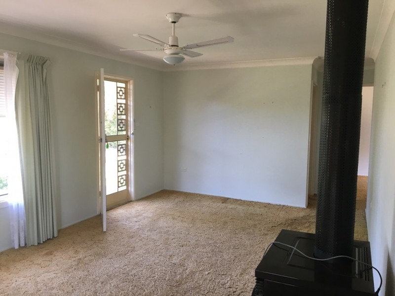 28 Lockhart Street, Adelong NSW 2729