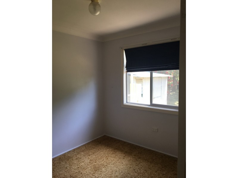 28 Lockhart Street, Adelong NSW 2729